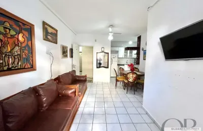 Apartamento mobiliado com 2 dormitórios apenas 150 metros da praia grande