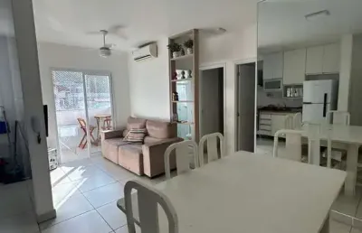 Apartamento mobiliado com 2 dormitórios nas toninhas