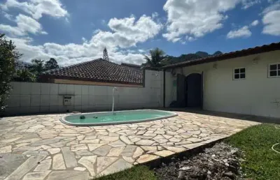 Casa em condomínio fechado com 3 quartos para alugar em Horto Florestal, Ubatuba 