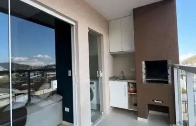 Apartamento mobiliado com 2 dormitórios no pereque-açú