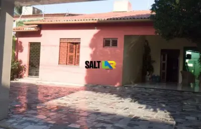Casa plana com 4 dormitórios à venda, 325,00 m² por r$ 700.000- cidade dos funci