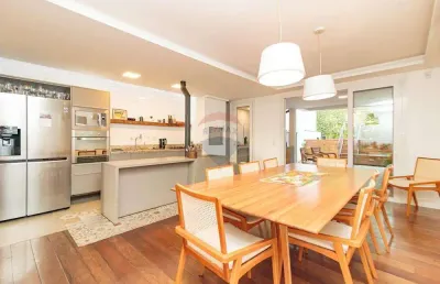 Exclusiva casa de 311m² no bairro chácara das pedras!