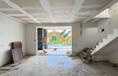 Casa espaçosa e bem localizada no bairro residencial bethânia