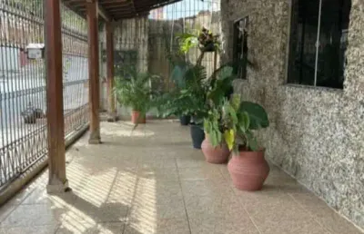Casa com 3 quartos à venda na Vila Celeste, Ipatinga 