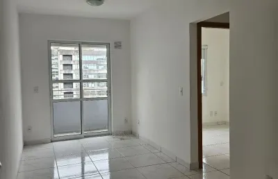 Apartamento com 1 quarto para alugar na Rua Emiliano Perneta, 500, Centro, Curitiba