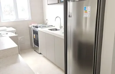 Apartamento novo mobiliado de 02 quartos no jardim botânico