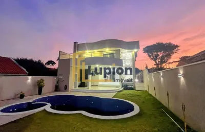Bela casa com 480 m  privativos no boqueirão e ainda com porteira fechada