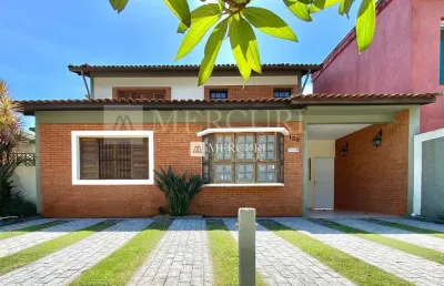 Casa no guarujá, balneário praia do pernambuco, 5 quartos, sala para 2 ambientes e churrasqueira – imobiliária mercuri - imóveis no guarujá
