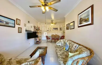 Apartamento no guarujá, enseada, 2 quartos, sala para 2 ambientes e sacada - mercuri imóveis - imobiliária no guarujá