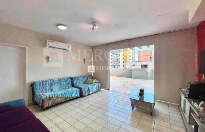 Cobertura no guarujá, enseada, 2 quartos, sendo 1 suíte e varanda gourmet - mercuri imóveis - imobiliária no guarujá.