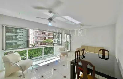 Apartamento no guarujá, pitangueiras, 100 metros da praia, 2 quartos mobiliados e 1 dependência