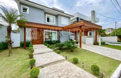 Casa no guarujá, condomínio fechado, jardim pernambuco, 3 quartos (2 suítes), piscina e churrasqueira - mercuri imóveis guarujá