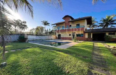Casa no guarujá, balneário praia do pernambuco, 3 quartos, 1 suíte- mercuri imóveis - imobiliária no guarujá