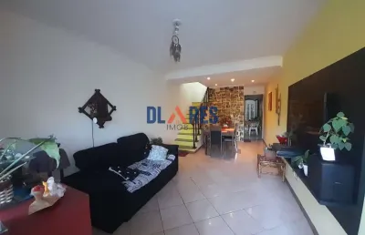 Casa com 3 quartos à venda na avenida laurita ortega mari, 1679, vila das oliveiras, taboão da serra por r$ 380.000