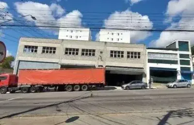 Sala comercial para alugar na Avenida Prestes Maia, 1610, Centro, Diadema
