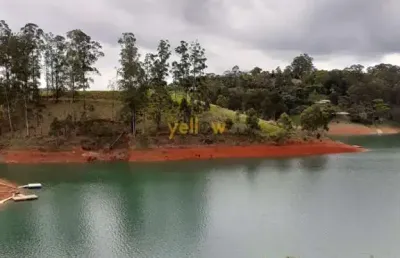 Casa em condomínio fechado em porto alpina  -  igaratá