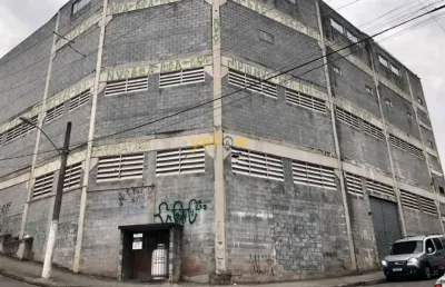 Alugue agora um galpão de 800m² em jardim nascente por r$12.000/mês