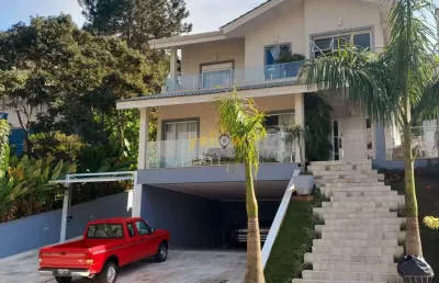 Casa de luxo em condomínio fechado com 499m² em arujá - 3 dormitórios e 3 suítes por r$ 3.200.000