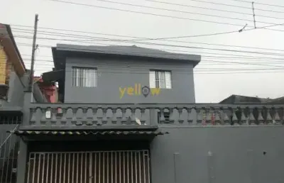 Casa em arujá américa com 2 dormitórios e 2 banheiros - venda e locação por r$530.000