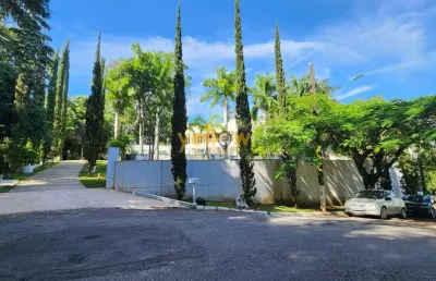 Casa de luxo em condomínio fechado em arujá com 4 suítes por r$ 5 milhões