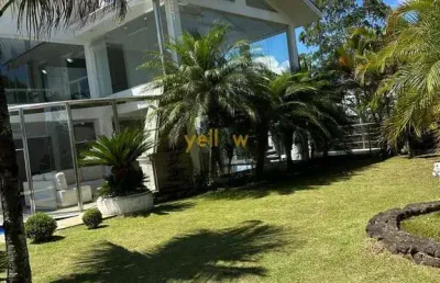 Casa em condomínio fechado em arujá: 4 suítes, 7 banheiros. luxo e segurança por r$ 8.000.000.