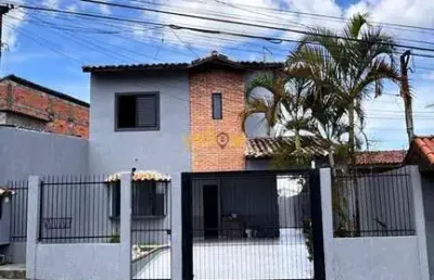 Casa à venda em jordanópolis - arujá: 4 dorms, 180m² por r$850k