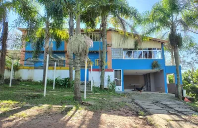 Chácara à venda/locação em arujá, 5 quartos, 300m² – parque lucélia