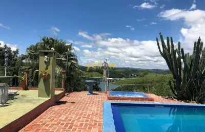Casa à venda em igaratá: 4 dormitórios e 240m² por r$1.650.000