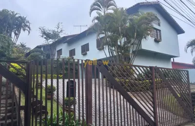 Casa em condomínio fechado em arujazinho iii, arujá – 3 suítes