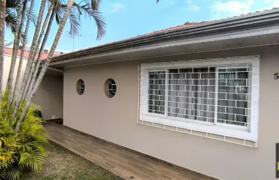 Casa com 3 quartos à venda na Rua Doutor Joaquim Ignácio Silveira da Motta, Guabirotuba, Curitiba
