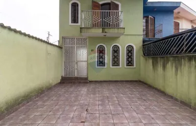 Sobrado com 3 dormitórios sendo 1 suíte, 2 vagas de garagem em 130m² a venda - parque são luís na zona norte de são paulo