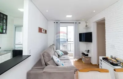 Apartamento com sacada e 2 dormitórios a venda no condomínio vivere city jaraguá residencial clube