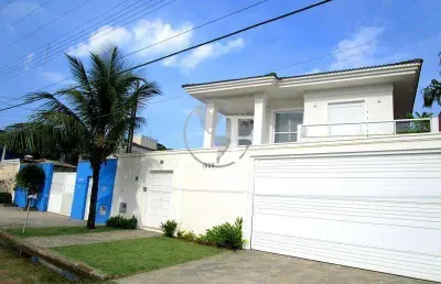 Casa com 4 dormitórios à venda, 300 m² por r$ 1.998.000,00 - praia de pernambuco - guarujá/sp