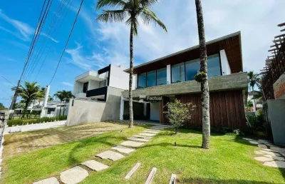 Casa com 5 dormitórios à venda, 335 m² por r$ 4.850.000,00 - acapulco - guarujá/sp