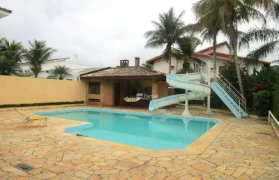 Casa com 4 dormitórios à venda, 305 m² por r$ 1.990.000,00 - acapulco - guarujá/sp