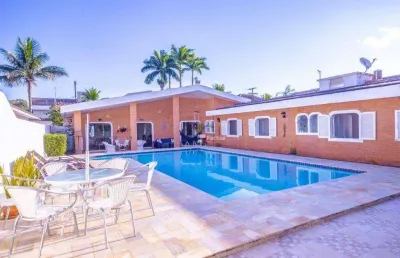 Casa com 4 dormitórios à venda, 280 m² por r$ 1.900.000,00 - acapulco - guarujá/sp