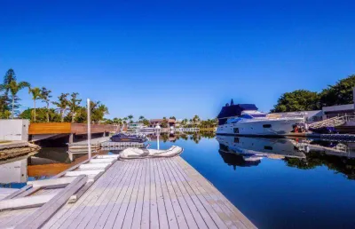Casa com 6 dormitórios, 885 m² - venda por r$ 15.000.000,00 ou aluguel por r$ 40.000,00 - marina guarujá - guarujá/sp
