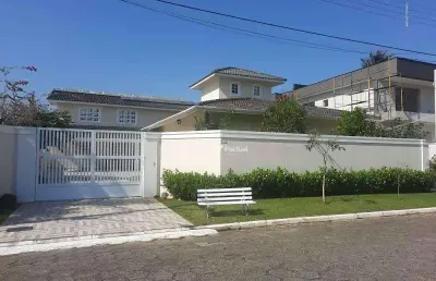 Casa com 5 dormitórios à venda, 566 m² por r$ 3.800.000,00 - acapulco - guarujá/sp