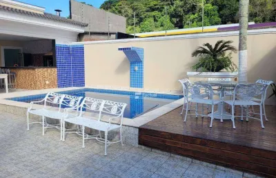 Casa com 5 dormitórios à venda, 220 m² por r$ 1.290.000,00 - praia de pernambuco - guarujá/sp