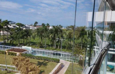 Apartamento com 3 quartos à venda na Rua D, 60, Enseada, Guarujá