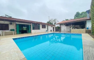 Casa com 4 quartos à venda na Rua Abdala Daige, 865, Enseada, Guarujá
