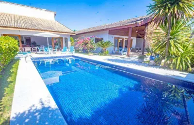 Casa com 6 dormitórios à venda, 349 m² por r$ 2.000.000,00 - praia de pernambuco - guarujá/sp