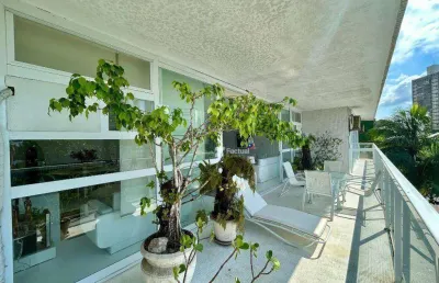 Apartamento de altíssimo padrão em frente ao mar à venda na praia de pitangueiras - guarujá / sp.