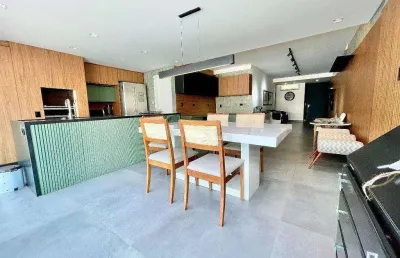 Apartamento à venda na praia das pitangueiras - guarujá / sp.