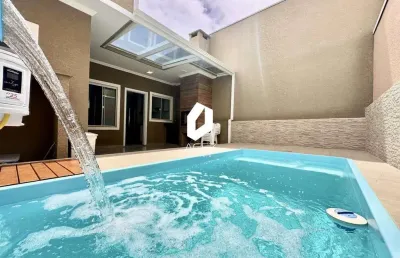 Casa com 03 quartos, 01 suíte e área gourmet com piscina!