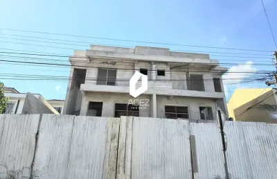 Sobrado com 3 quartos e 4 vagas de garagem , no hauer