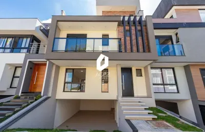 Casa nova moderna na divisa dos bairros capão raso e pinheirinho curitiba.