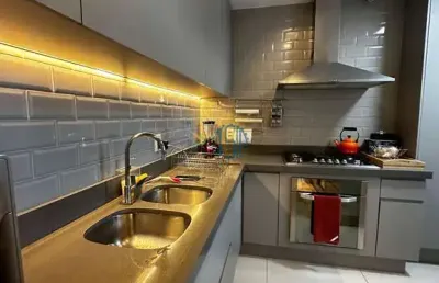 Condomínio portamaris club - belíssimo apartamento no condomínio portamaris - bairro de ponta negra - com 101m2 - reformado - semi mobiliado.