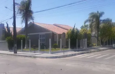 Casa no centro de passo de torres sc com piscina  terreno esquina com 803m²