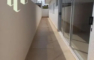 Casa à venda de condomínio com 03 suítes ,recanto das esmeraldas ll , marilia sp.